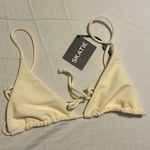 Skatie Ella Ivory Ribbed Bikini Top NWT